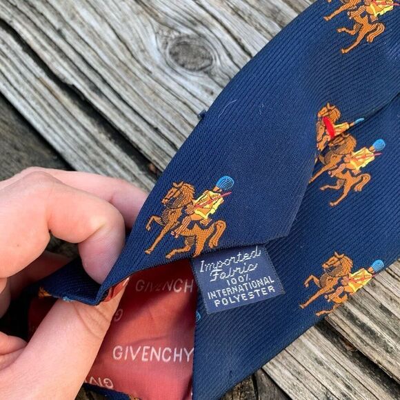 Vintage Givenchy Men’s Horse Neck Tie - Picture 5 of 5